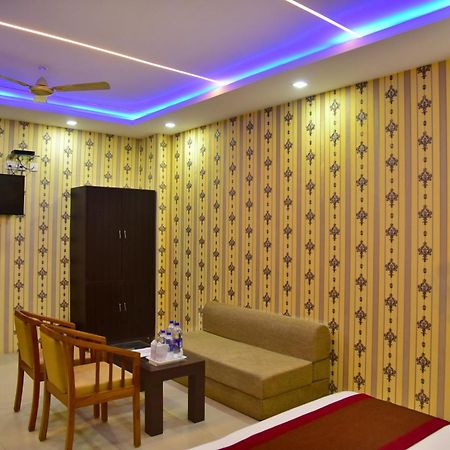 Hotel Nexus L Hotels In Charbagh ラクナウ エクステリア 写真