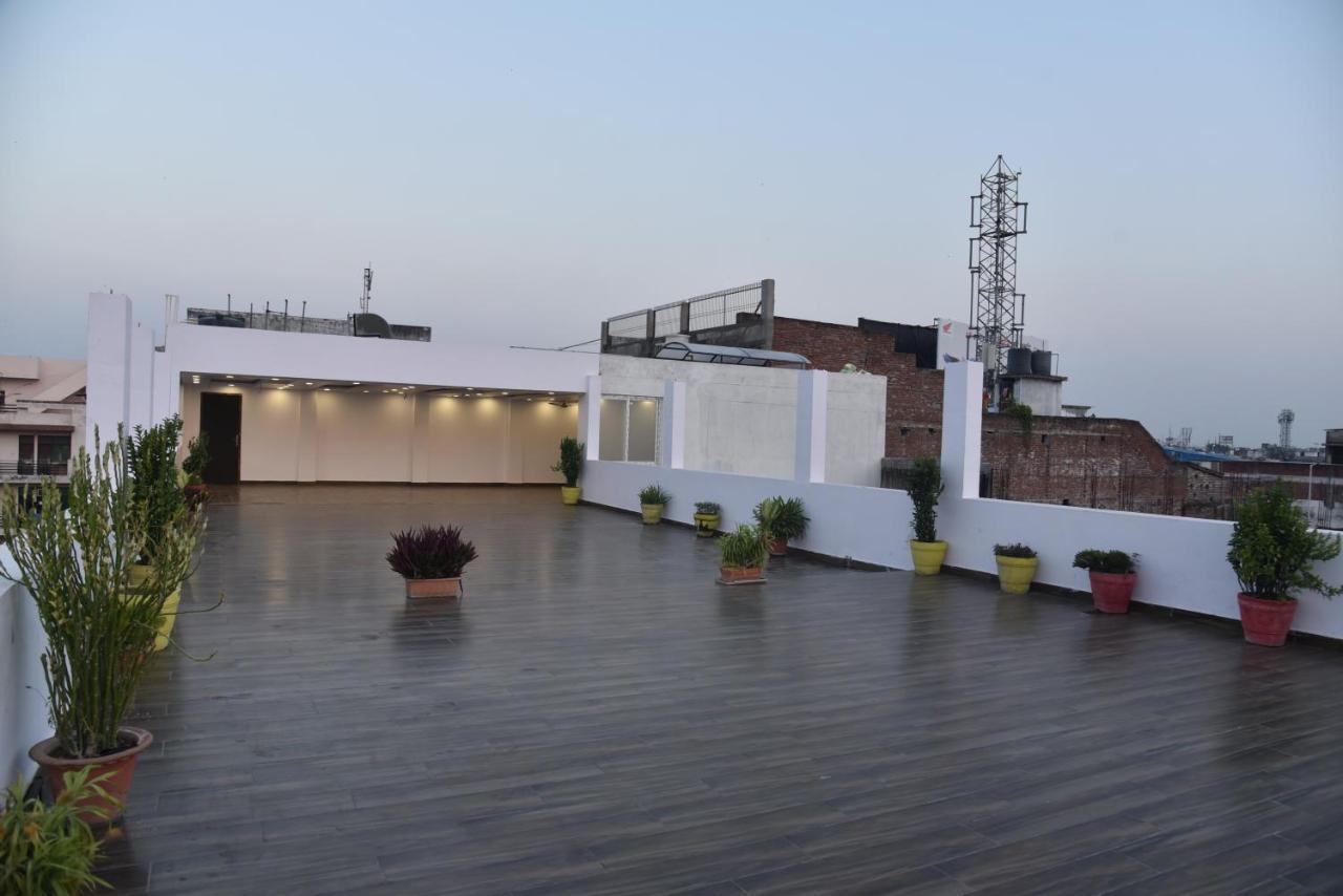 Hotel Nexus L Hotels In Charbagh ラクナウ エクステリア 写真