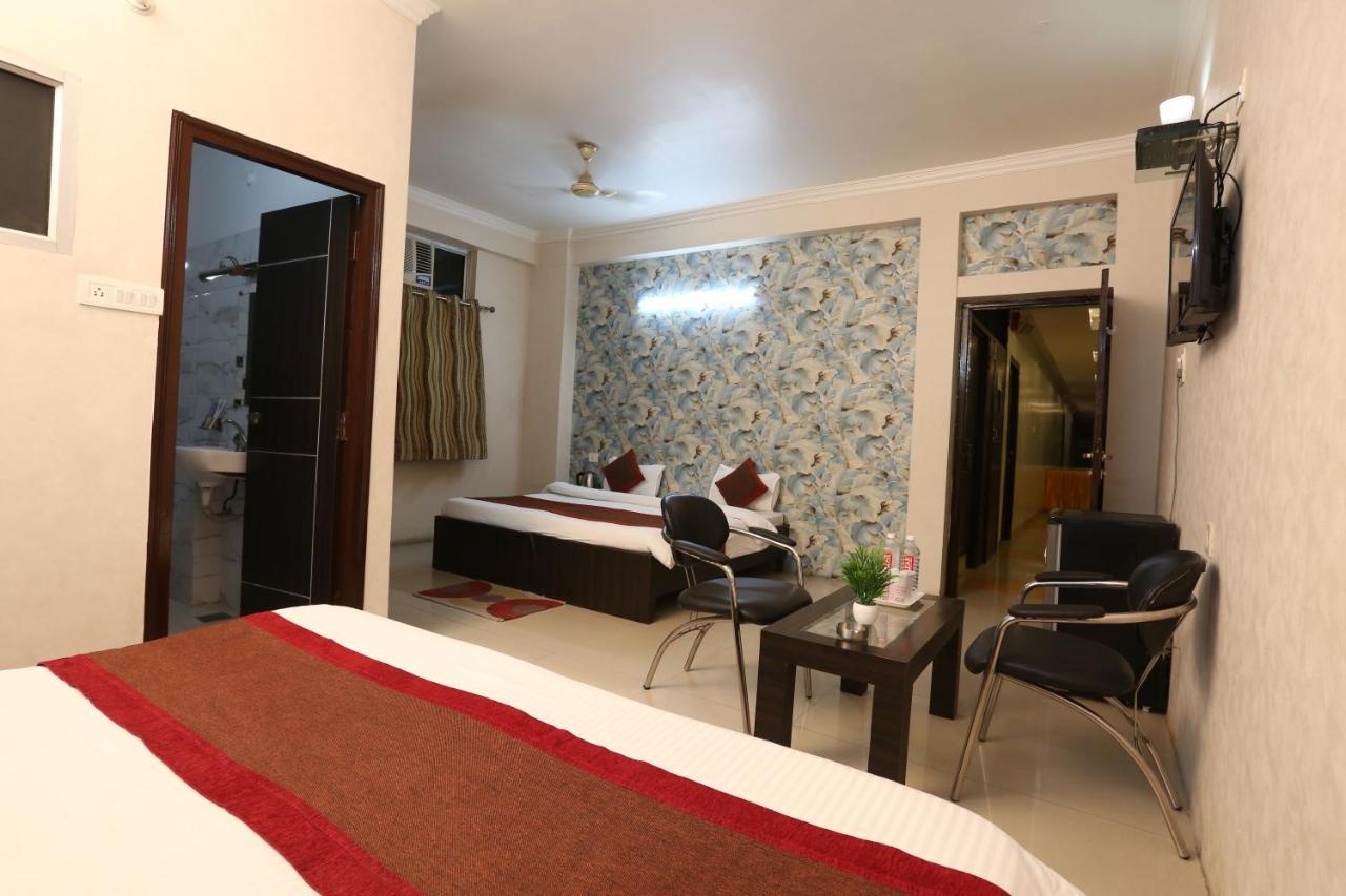 Hotel Nexus L Hotels In Charbagh ラクナウ エクステリア 写真